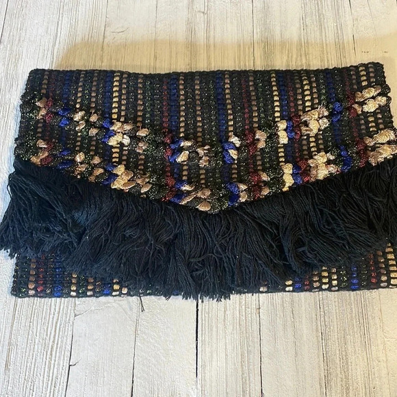 Stella & Dot Handbags - Stella And Dot Black Metalic Shimmer Woven/ Braided Fringe Clutch Bag Boho large